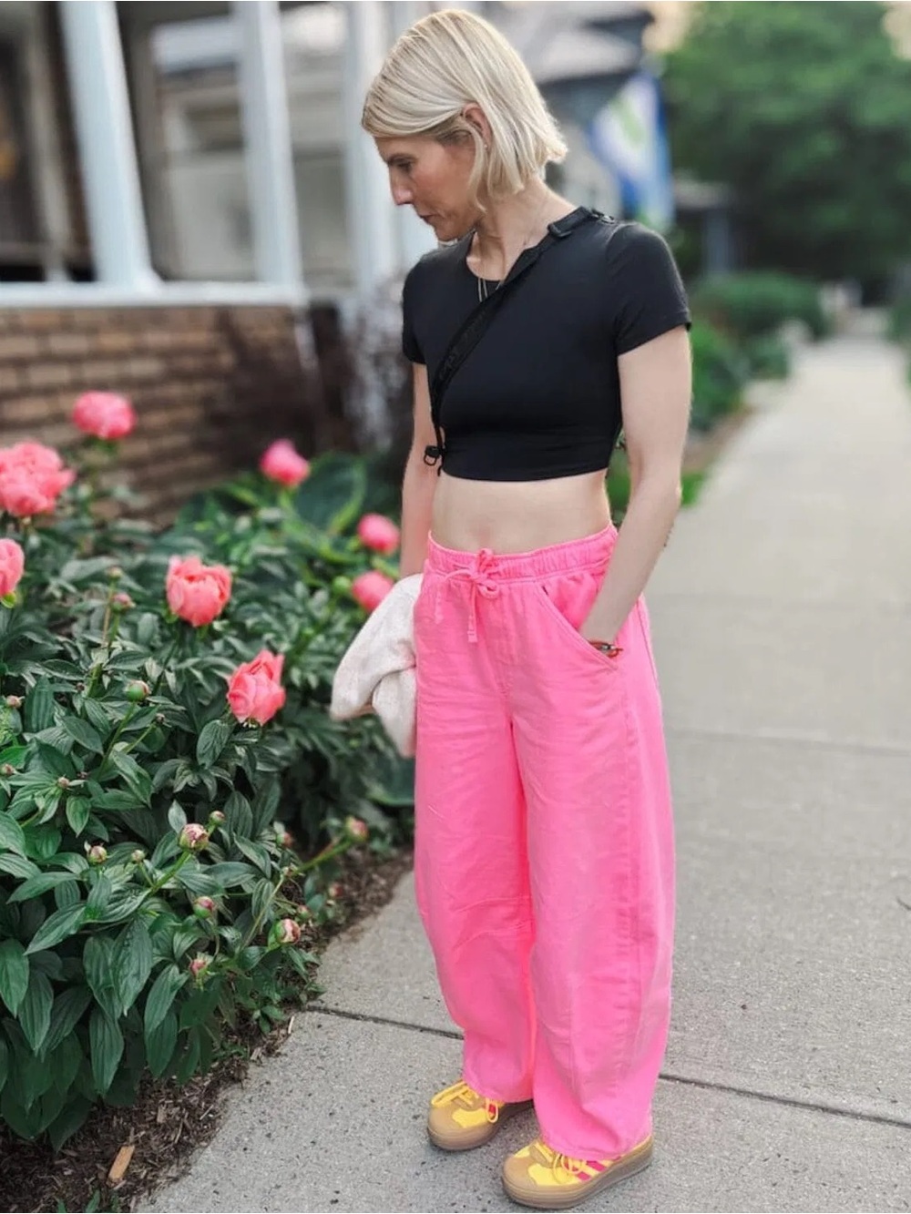 Gap Tall Horseshoe Drawstring Wide-Leg Pants in Hot Pink- Read Description